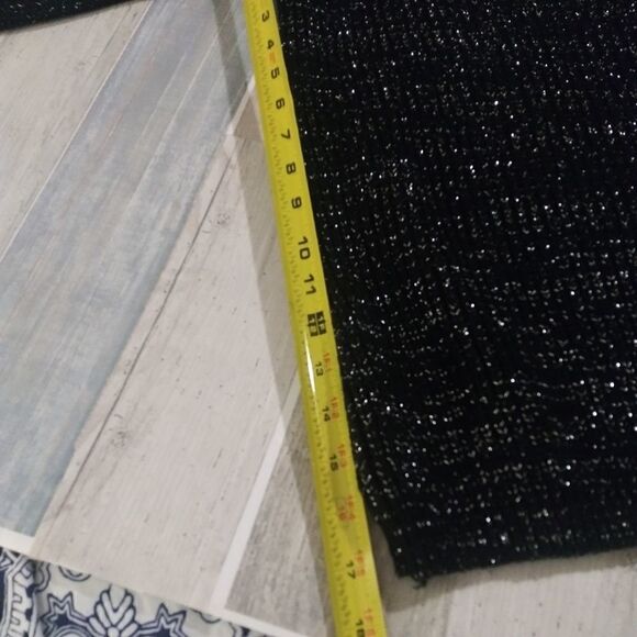 Boohoo black and metallic sweater with choker collar - Picture 8 of 9